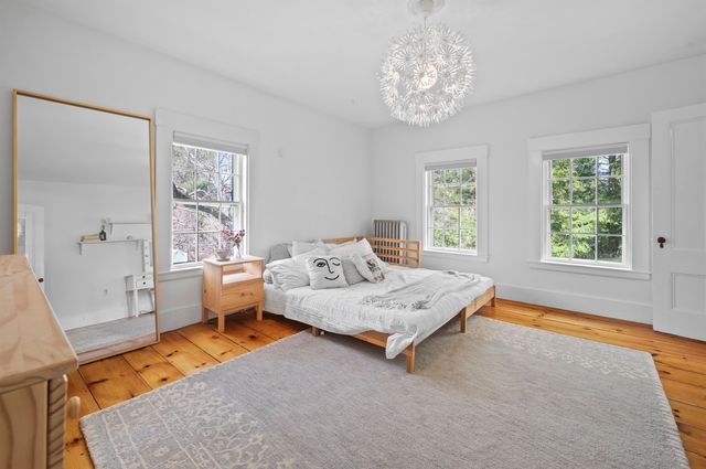 64 Kingston Road, Exeter, NH 03833