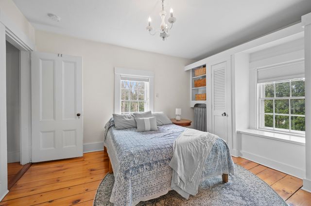 64 Kingston Road, Exeter, NH 03833