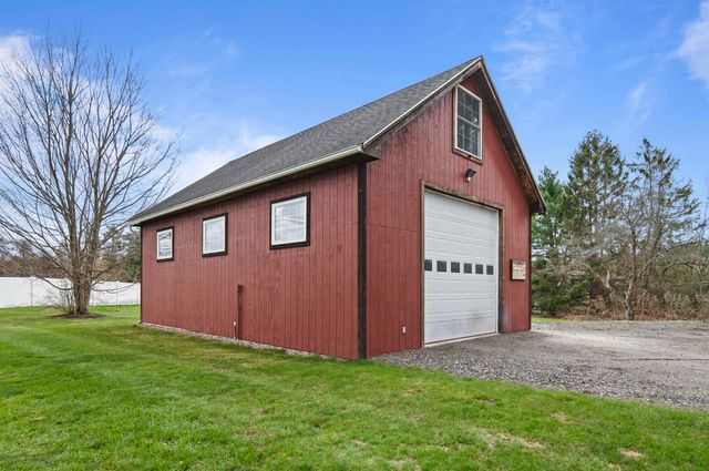 64 Kingston Road, Exeter, NH 03833