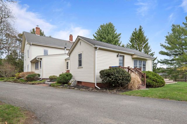 64 Kingston Road, Exeter, NH 03833