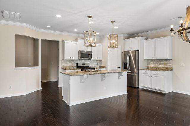 5008 Stately Dr, Thompsons Station, TN 37179