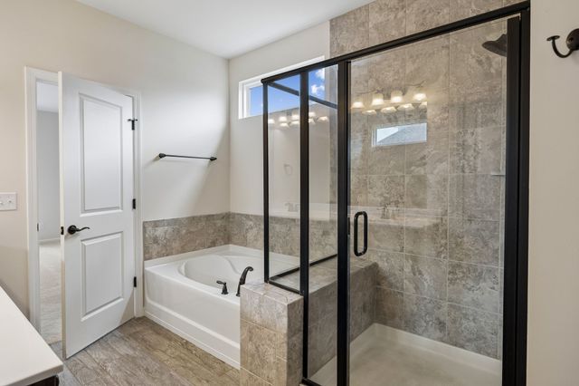 5008 Stately Dr, Thompsons Station, TN 37179
