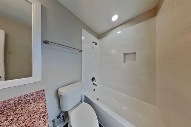 4311 Duesenberg Court, Pearland, TX 77584