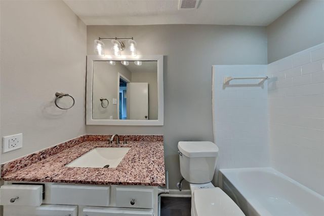 4311 Duesenberg Court, Pearland, TX 77584