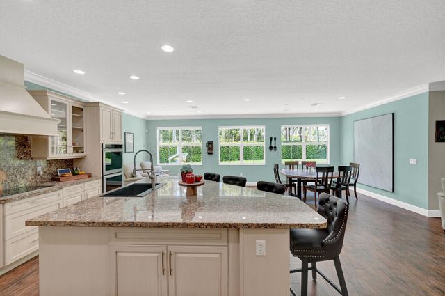 9535 PHIPPS Lane, Wellington, FL 33414