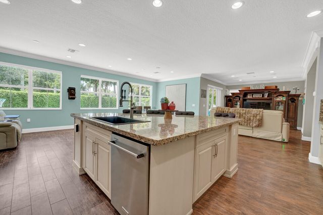 9535 PHIPPS Lane, Wellington, FL 33414