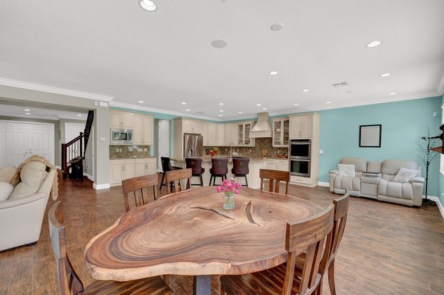 9535 PHIPPS Lane, Wellington, FL 33414