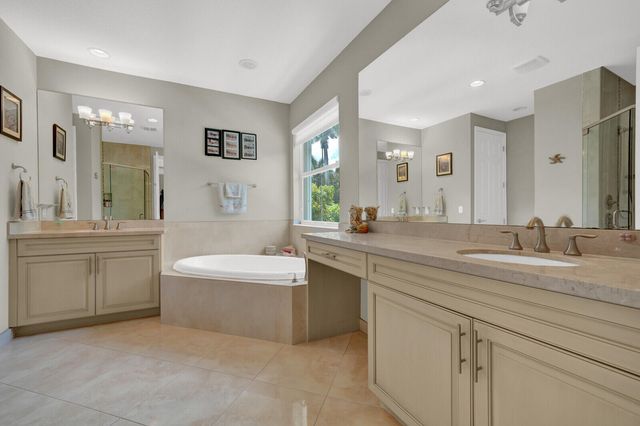 9535 PHIPPS Lane, Wellington, FL 33414