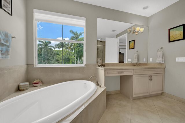 9535 PHIPPS Lane, Wellington, FL 33414