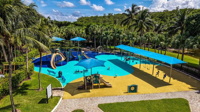 9535 PHIPPS Lane, Wellington, FL 33414