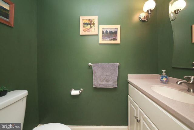 531 HUNSICKER RD, Telford, PA 18969