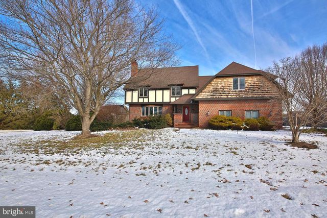 531 HUNSICKER RD, Telford, PA 18969