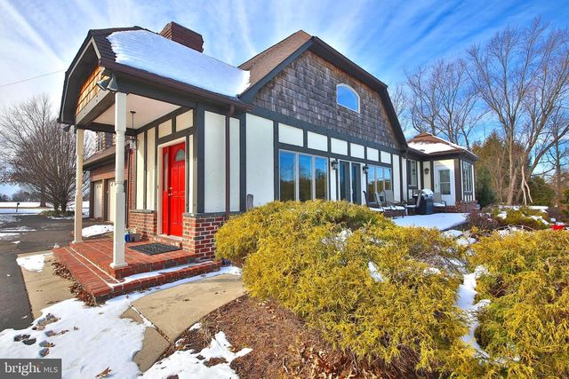 531 HUNSICKER RD, Telford, PA 18969