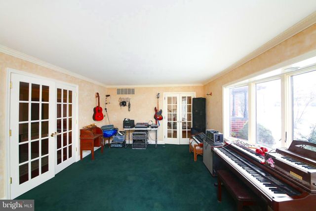 531 HUNSICKER RD, Telford, PA 18969