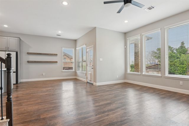 1909 Old Charm Trail, Wylie, TX 75098
