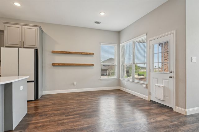 1909 Old Charm Trail, Wylie, TX 75098