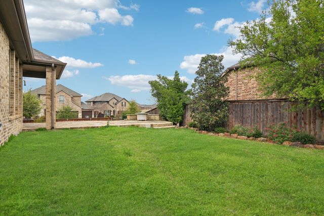 1909 Old Charm Trail, Wylie, TX 75098