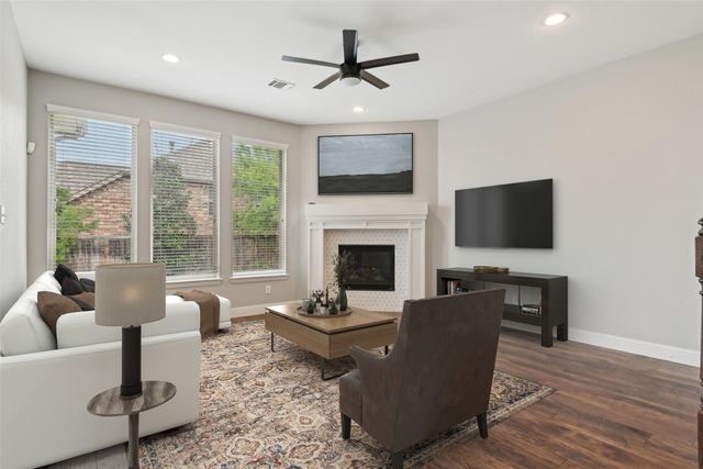 1909 Old Charm Trail, Wylie, TX 75098