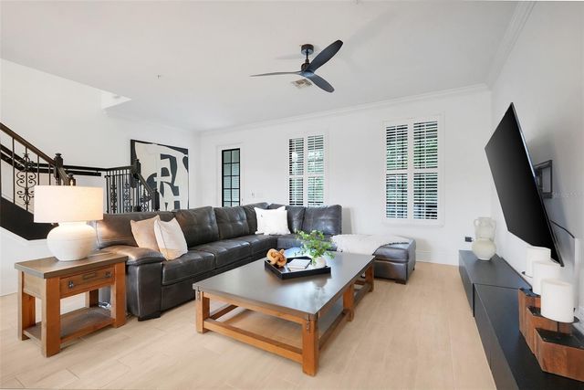 1631 LAKEMONT AVENUE, Orlando, FL 32814
