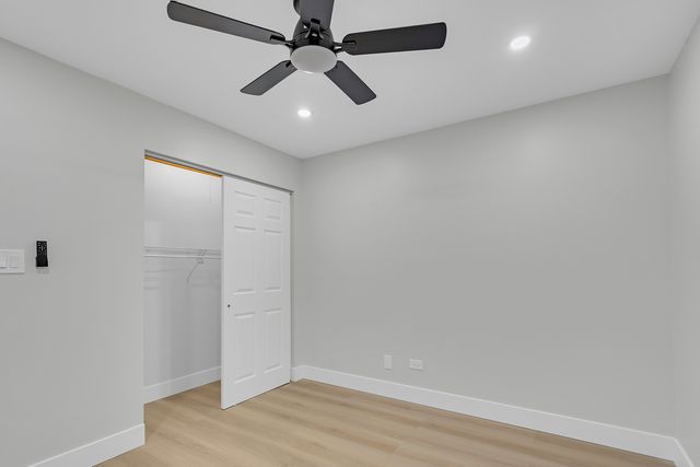 10347 Dearlove Road 302, Glenview, IL 60025