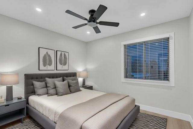 10347 Dearlove Road 302, Glenview, IL 60025