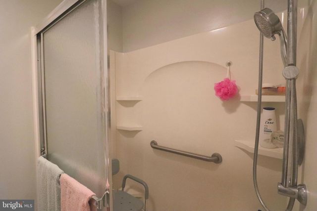 41 W QUEEN ST, Ephrata, PA 17522