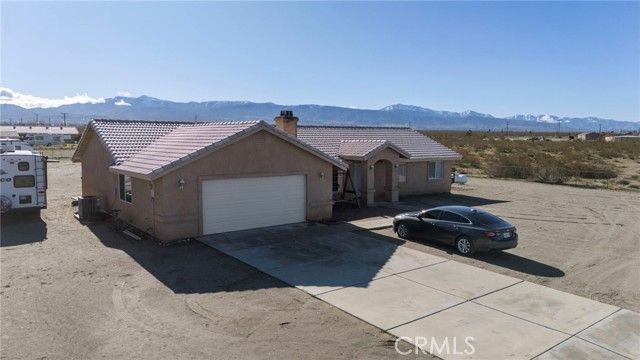4265 Camellia, Phelan, CA 92371