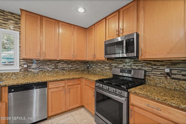 790 HIBERNIA Road, Fleming Island, FL 32003