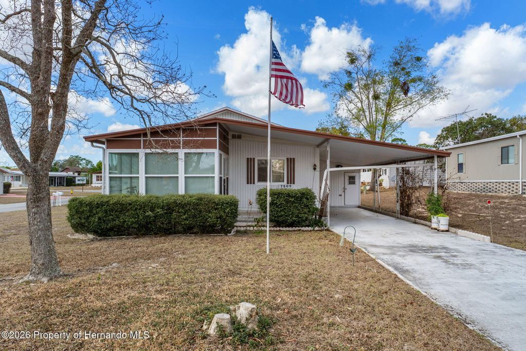 7509 Mission Street, Brooksville, FL 34613
