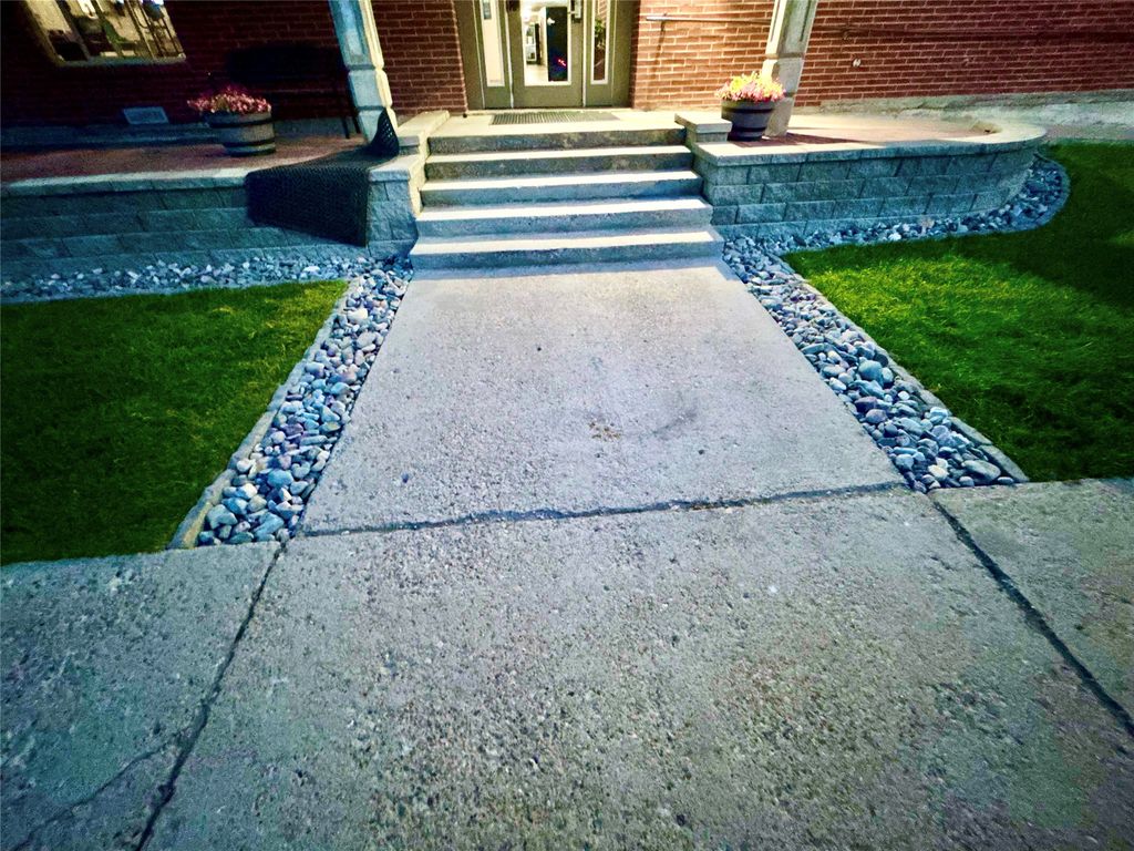 229 2nd Avenue SE, Cut Bank, MT 59427 photo 41