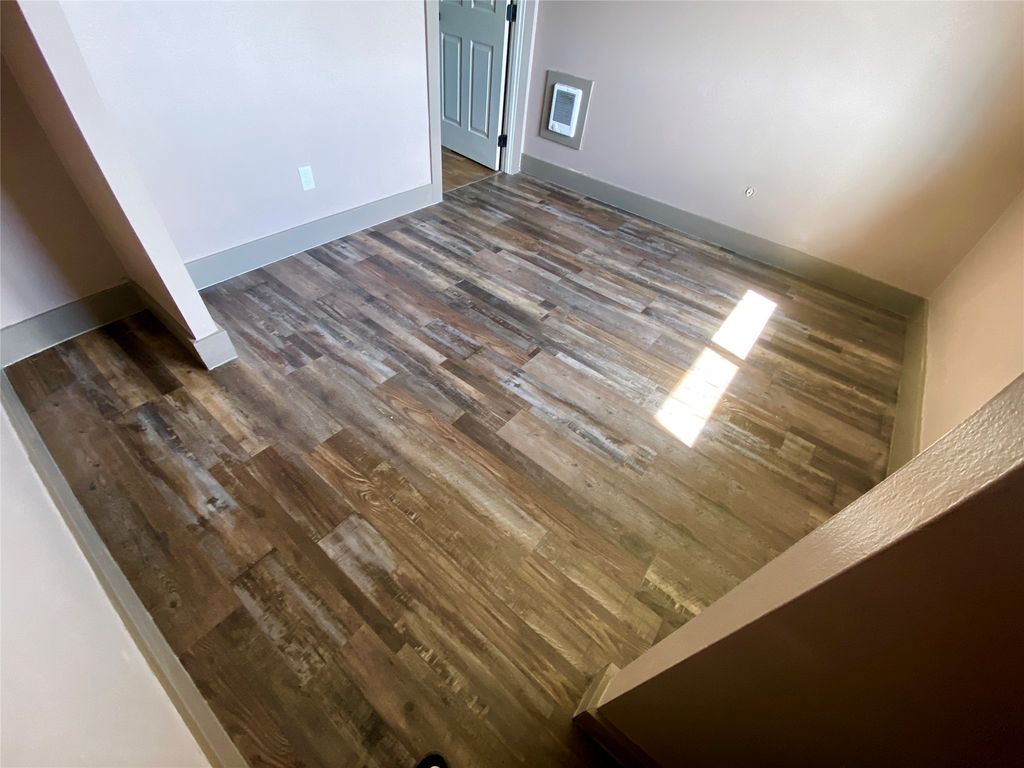 229 2nd Avenue SE, Cut Bank, MT 59427 photo 9