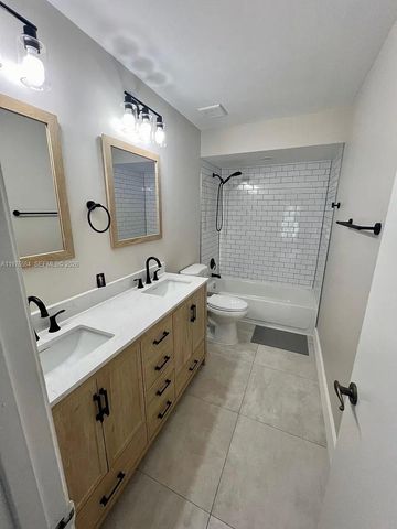 274 SW 159th Ter, Sunrise, FL 33326