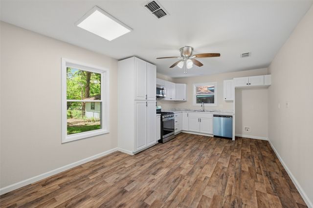 206 S Magnolia Street, Pottsboro, TX 75076