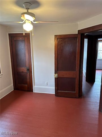 864 Forrest Drive, Akron, OH 44306