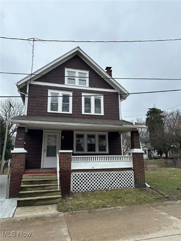 864 Forrest Drive, Akron, OH 44306