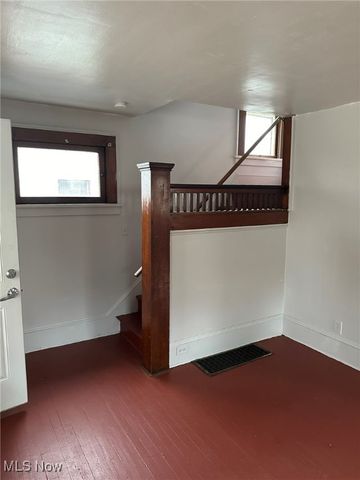 864 Forrest Drive, Akron, OH 44306