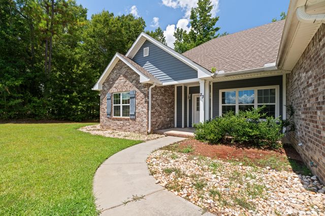 23 E Chapel Hill Blvd., Hattiesburg, MS 39402