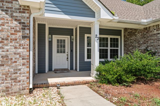 23 E Chapel Hill Blvd., Hattiesburg, MS 39402