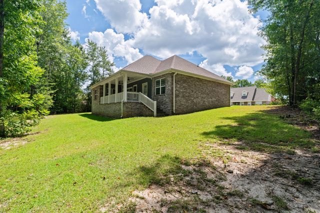 23 E Chapel Hill Blvd., Hattiesburg, MS 39402