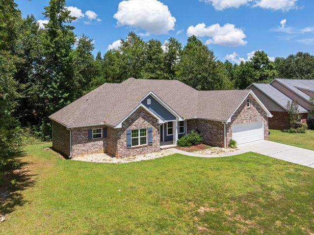 23 E Chapel Hill Blvd., Hattiesburg, MS 39402