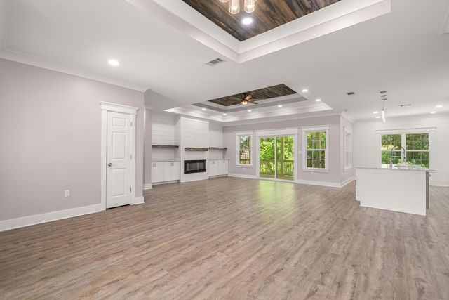 23 E Chapel Hill Blvd., Hattiesburg, MS 39402