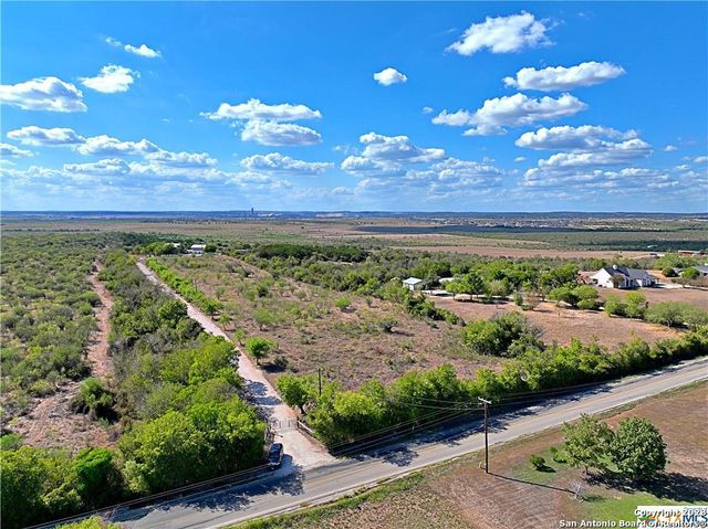 4000 Centerpoint Road, San Marcos, TX 78666