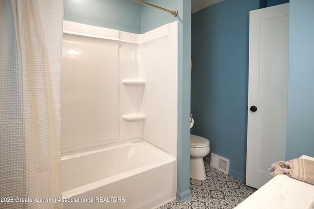 819 Cawood Street, Lansing, MI 48915