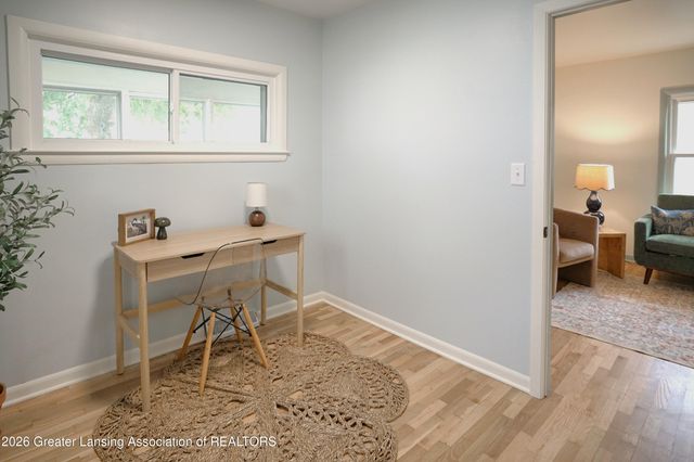 819 Cawood Street, Lansing, MI 48915