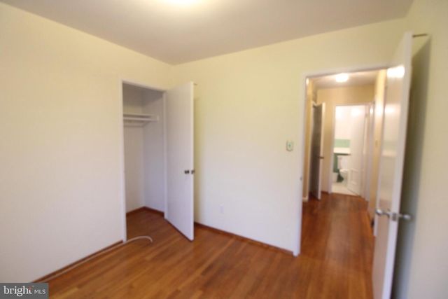 7712 ROYSTON ST, Annandale, VA 22003