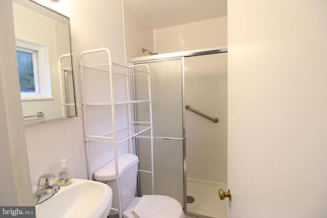 7712 ROYSTON ST, Annandale, VA 22003