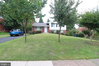 7712 ROYSTON ST, Annandale, VA 22003