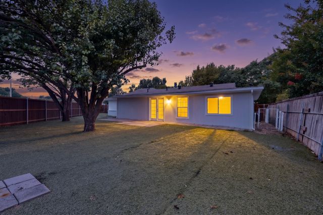 4171 Carolyn Road, Fort Worth, TX 76109
