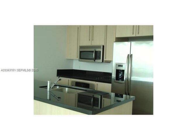 79 SW 12th St 3702-S, Miami, FL 33130