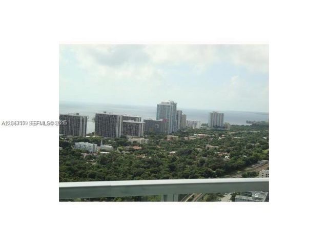 79 SW 12th St 3702-S, Miami, FL 33130